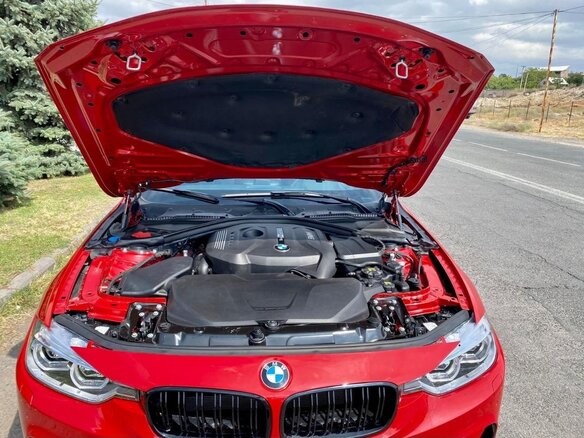 2018 BMW 3 серии 330i xDrive VI (F3x) Рестайлинг, красный, 2000000 рублей - вид 20