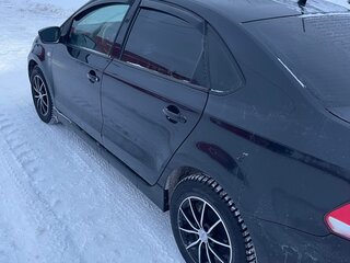 2013 Volkswagen Polo V, чёрный, 700000 рублей, вид 5