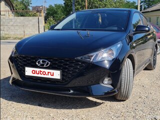 2021 Hyundai Solaris II Рестайлинг, чёрный, 2000000 рублей, вид 2