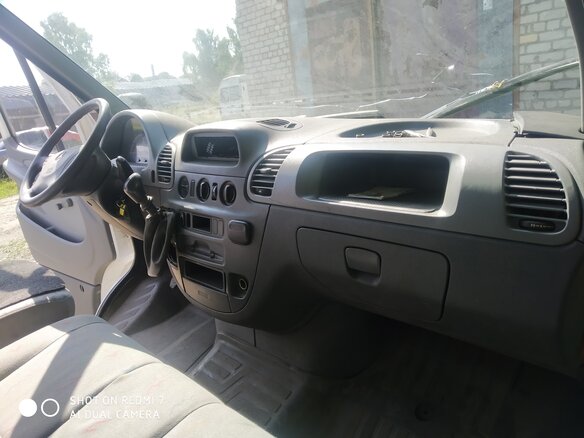 2000 Mercedes-Benz Sprinter, белый, 700000 рублей - вид 18