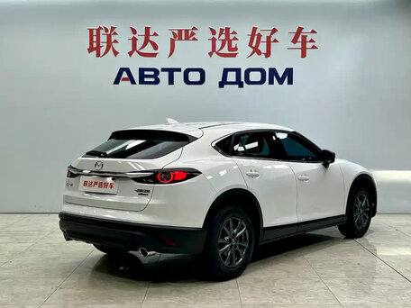 2023 Mazda CX-4 I Рестайлинг, белый, 1800000 рублей, вид 4
