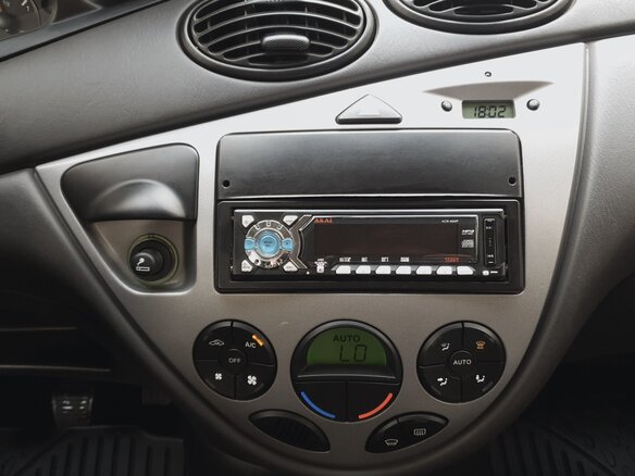 2005 Ford Focus I Рестайлинг, зелёный, 800000 рублей - вид 30