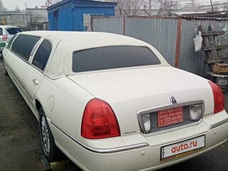 2003 Lincoln Town Car III Рестайлинг, белый, 1000000 рублей, вид 4
