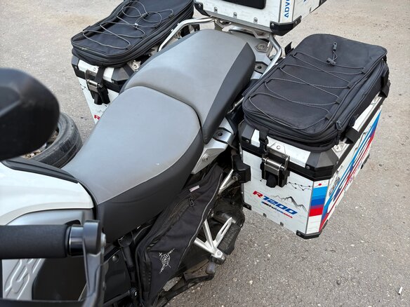 2015 BMW R 1200 GS Adventure, белый, 1000000 рублей - вид 4
