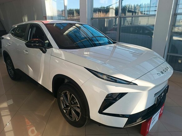 2026 Omoda C5 II, белый, 2250000 рублей - вид 3