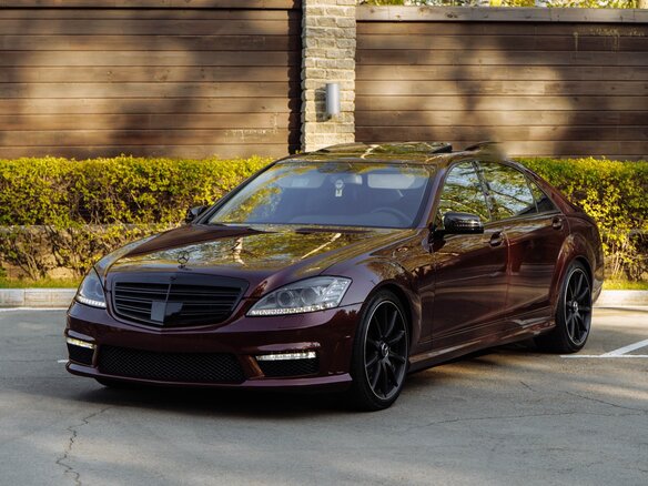 2007 Mercedes-Benz S-Класс 550 V (W221), красный, 2150000 рублей - вид 7