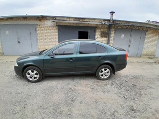 2008 Skoda Octavia II (A5), зелёный, 700000 рублей, вид 2