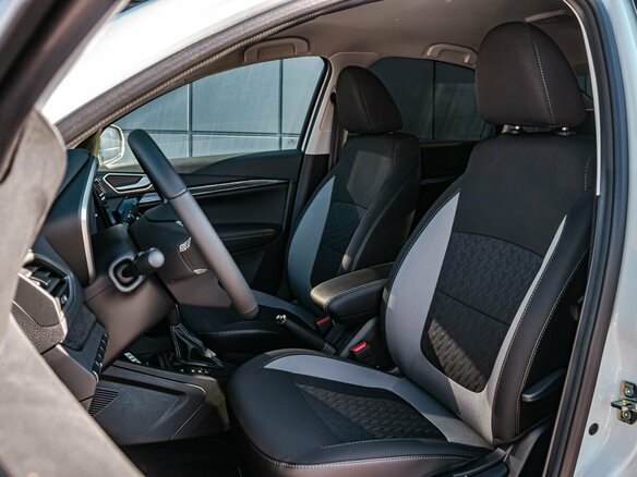 2026 Lada (ВАЗ) Vesta I Рестайлинг (NG), белый, 1785000 рублей - вид 12
