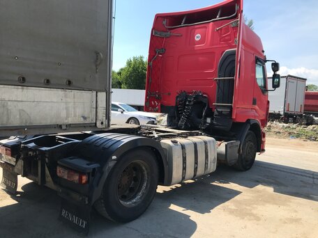 2011 Renault Premium, красный, 2400000 рублей, вид 4