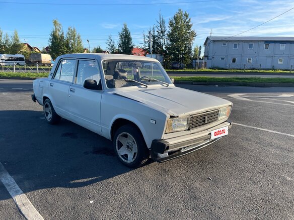 2010 Lada (ВАЗ) 2105, серебристый, 115000 рублей - вид 1
