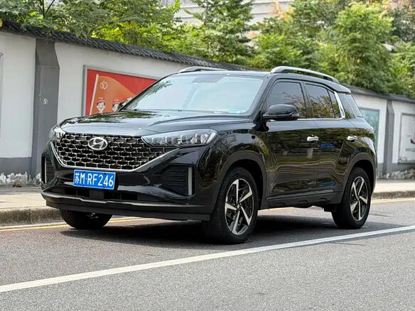 2022 Hyundai ix35 II Рестайлинг, бежевый, 1276000 рублей - вид 2