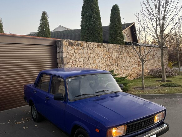 2006 Lada (ВАЗ) 2105, синий, 99999 рублей - вид 1