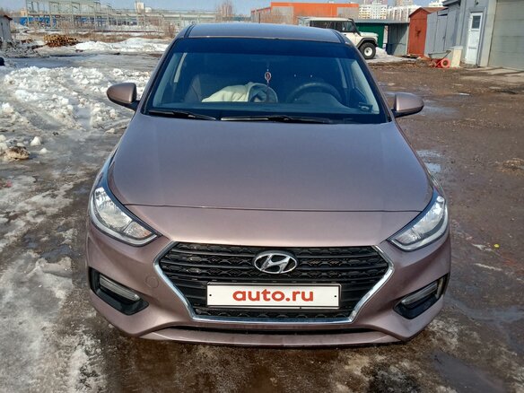 2019 Hyundai Solaris II, коричневый, 1400000 рублей - вид 5