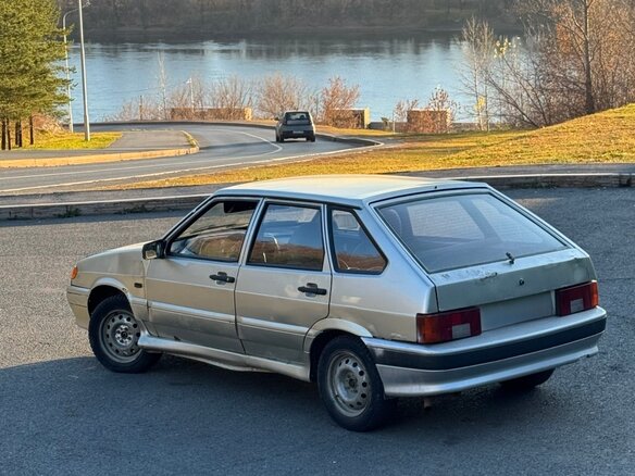 2005 Lada (ВАЗ) 2114, золотистый, 59999 рублей - вид 4