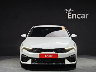 2024 Kia K5 III Рестайлинг, белый, 3110000 рублей, вид 2