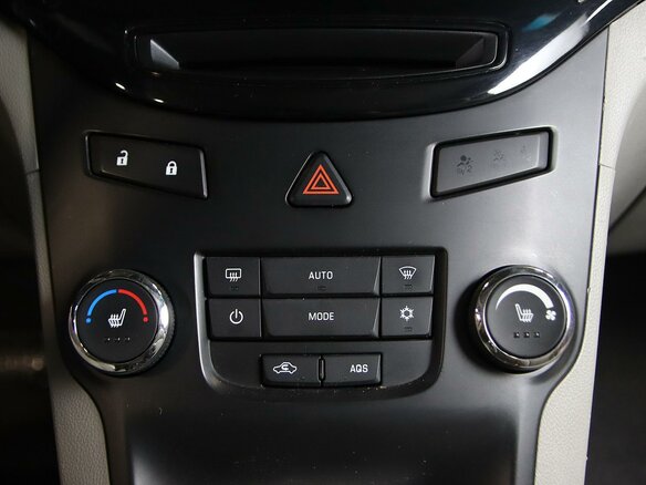 2012 Chevrolet Orlando I, чёрный, 1049000 рублей - вид 10