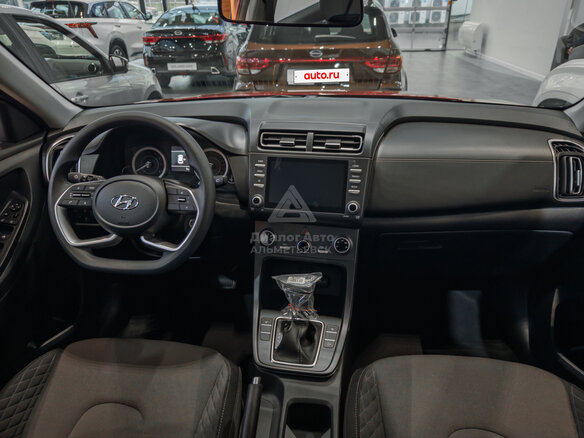 2025 Solaris HC, красный, 2865000 рублей - вид 8