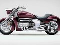 2004 Honda Valkyrie 1800, красный, 2380000 рублей