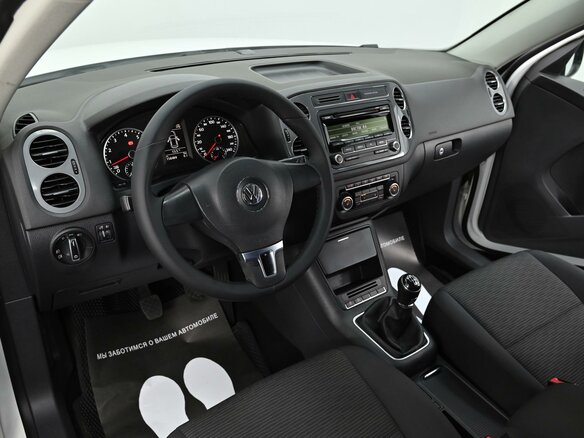 2015 Volkswagen Tiguan I Рестайлинг, белый, 1149000 рублей - вид 5