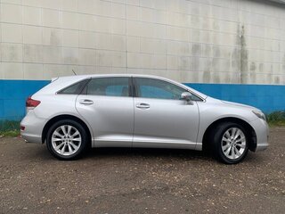 2013 Toyota Venza I Рестайлинг, серебристый, 1750000 рублей, вид 3