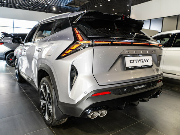 2026 Geely Cityray, серебристый, 3215741 рублей - вид 2