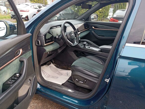 2023 Geely Monjaro I, синий, 2529600 рублей - вид 8
