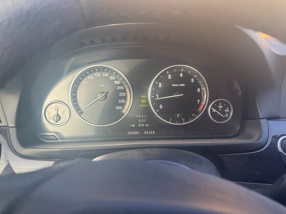 2012 BMW 5 серии 520i VI (F10/F11/F07), бежевый, 1350000 рублей - вид 6