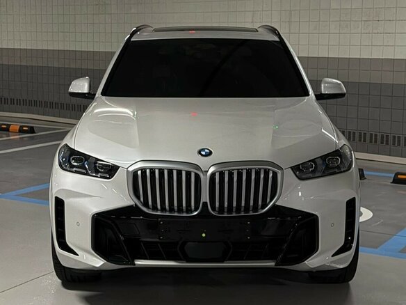 2025 BMW X5 30d IV (G05/G18) Рестайлинг, белый, 12190000 рублей - вид 2