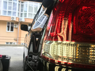 2011 Toyota Land Cruiser 200 Series, чёрный, 3350000 рублей, вид 2