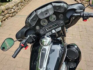 2011 Harley-Davidson Street Glide, чёрный, 800000 рублей, вид 2
