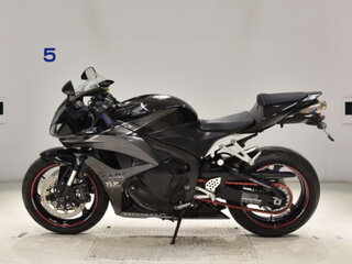2009 Honda CBR 600RR, серый, 475000 рублей, вид 3