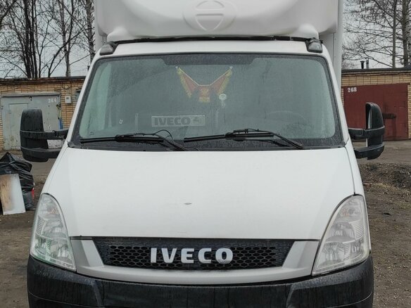 2012 Iveco Daily, белый, 2000000 рублей - вид 6