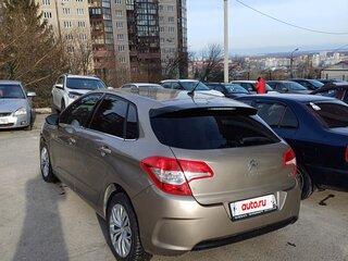 2011 Citroen C4 II, бежевый, 550000 рублей, вид 4
