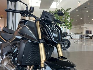 2026 QJMotor SRK 550, чёрный, 549000 рублей, вид 2