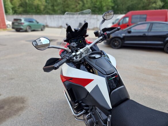 2021 Ducati Multistrada V4, красный, 1990000 рублей - вид 5