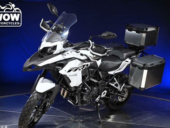 2022 Benelli Tre-K 1130, белый - вид 6