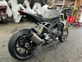 2021 Triumph Speed Triple, серый, 1520000 рублей - вид 5