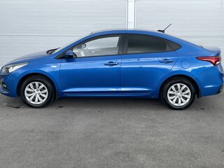 2018 Hyundai Solaris II, синий, 1185000 рублей, вид 4