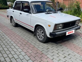 2001 Lada (ВАЗ) 2105, белый, 130000 рублей, вид 2