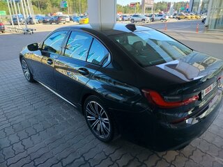 2021 BMW 3 серии 320d xDrive VII (G2x), чёрный, 3600000 рублей, вид 4