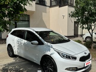 2014 Kia Ceed II, белый, 1200000 рублей, вид 5