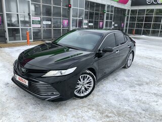 2018 Toyota Camry VIII (XV70), чёрный, 3150000 рублей, вид 2