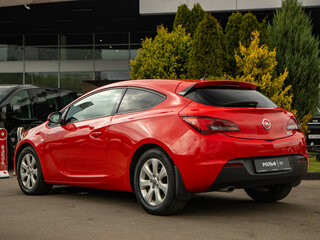 2014 Opel Astra GTC J Рестайлинг, красный, 713000 рублей, вид 5