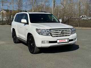 2010 Toyota Land Cruiser 200 Series, белый, 3090000 рублей, вид 1