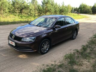 2015 Volkswagen Jetta VI Рестайлинг, коричневый, 1060918 рублей, вид 1