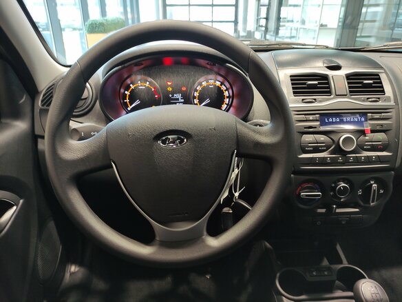 2026 Lada (ВАЗ) Granta I Рестайлинг, коричневый, 1151000 рублей - вид 16