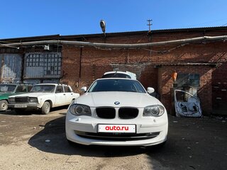 2010 BMW 1 серии 116i I (E81/E82/E87/E88) Рестайлинг, белый, 1150000 рублей, вид 2