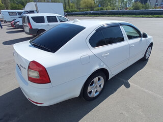 2012 Skoda Octavia II (A5) Рестайлинг, белый, 1250000 рублей, вид 4