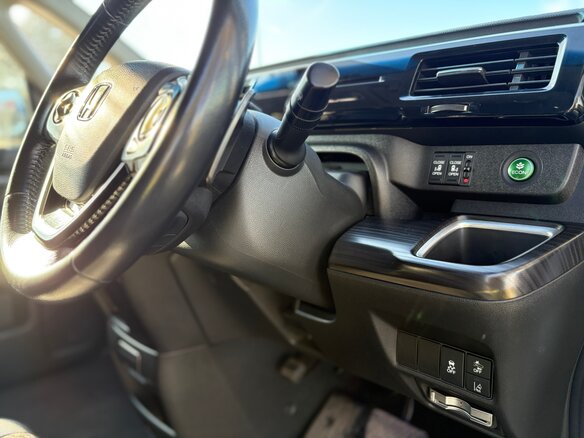 2015 Honda Stepwgn Spada V, белый, 1600000 рублей - вид 32