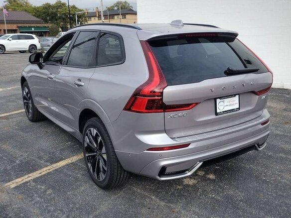 2026 Volvo XC60 II Рестайлинг 2, серебристый, 6992374 рублей - вид 18
